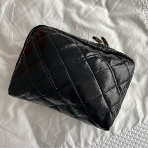 NWOT LeSportsac Black Quilted Makeup Bag